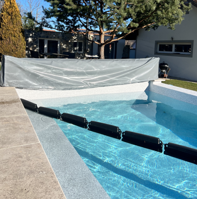 Preview: Winterabdeckhaube für Rollladen